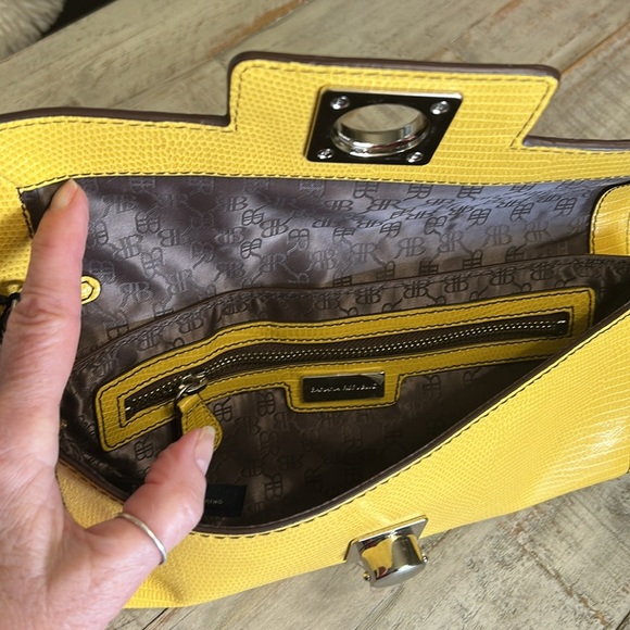BANANA REPUBLIC NWT YELLOW LEATHER WRISTLET CLUTCH BAG - Picture 6 of 12